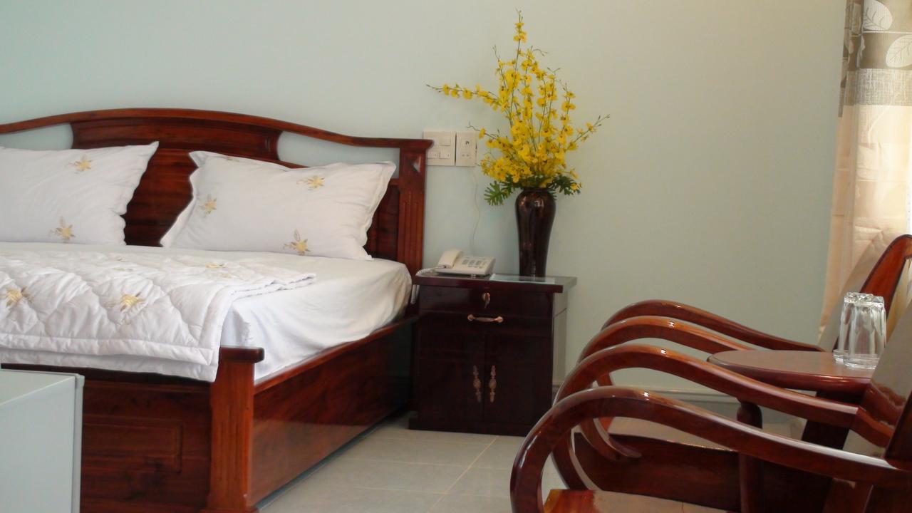 Thy Hung Hotel Tuy Hòa Zewnętrze zdjęcie